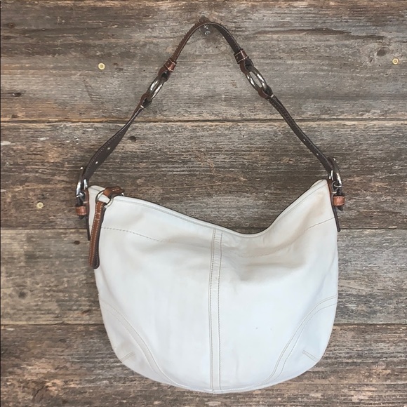 white coach hobo